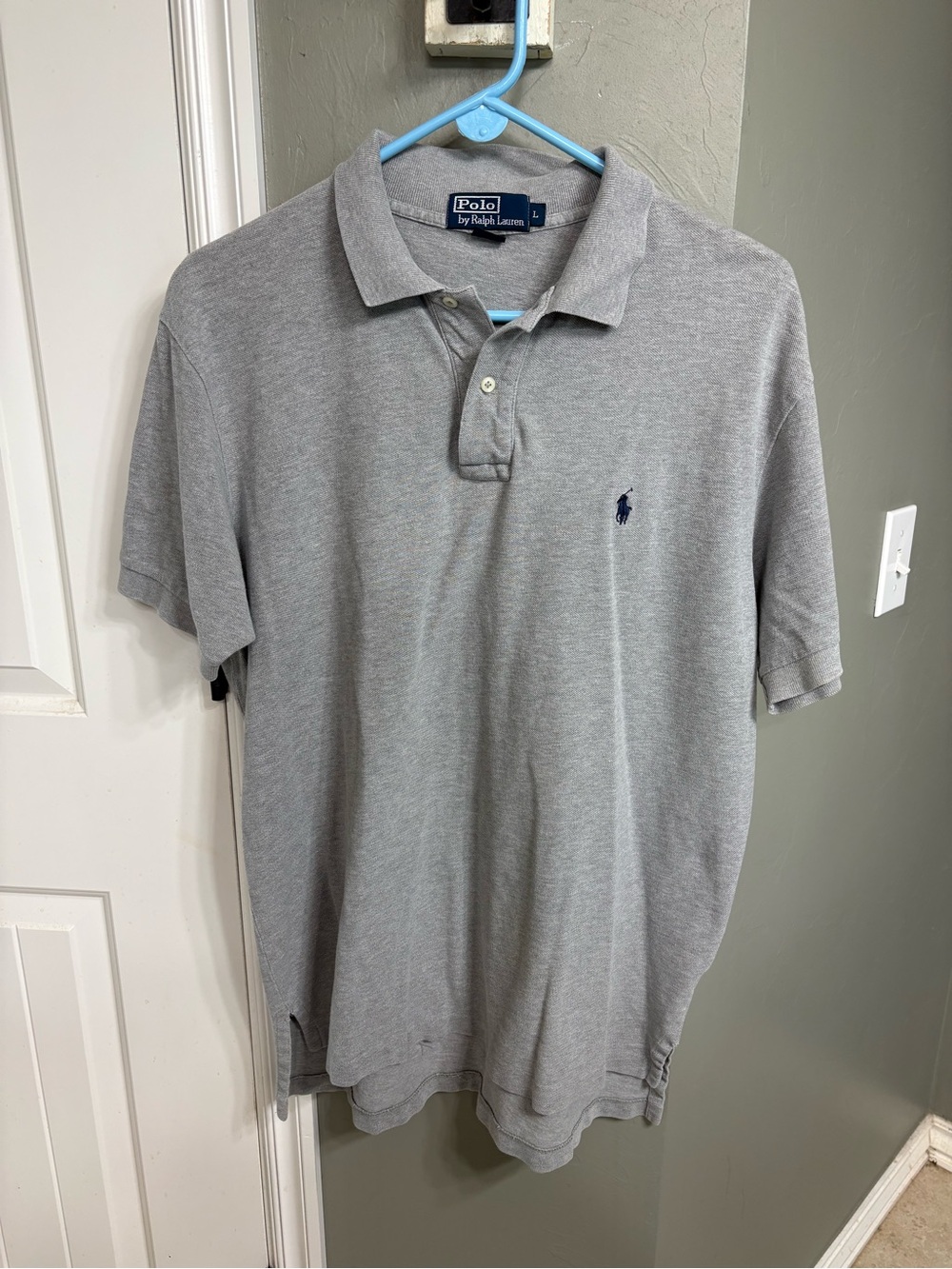 Ralph Lauren Men’s Heather Gray Polo Shirt with Navy Pony